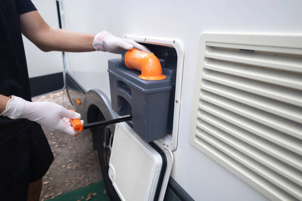 Best Sanitation services for porta potties  in Riverside, MO