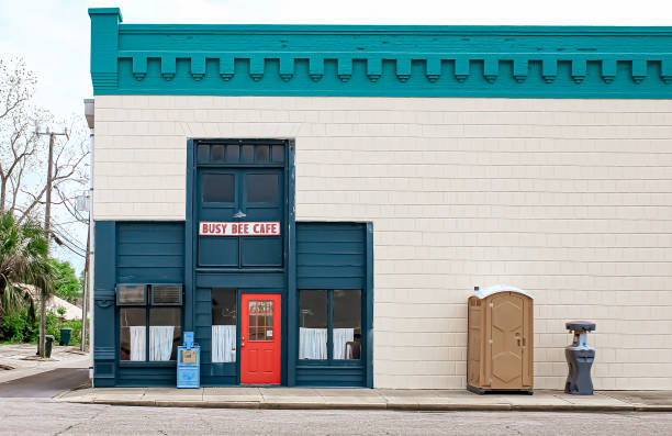 Best Portable restroom trailer rental  in Riverside, MO